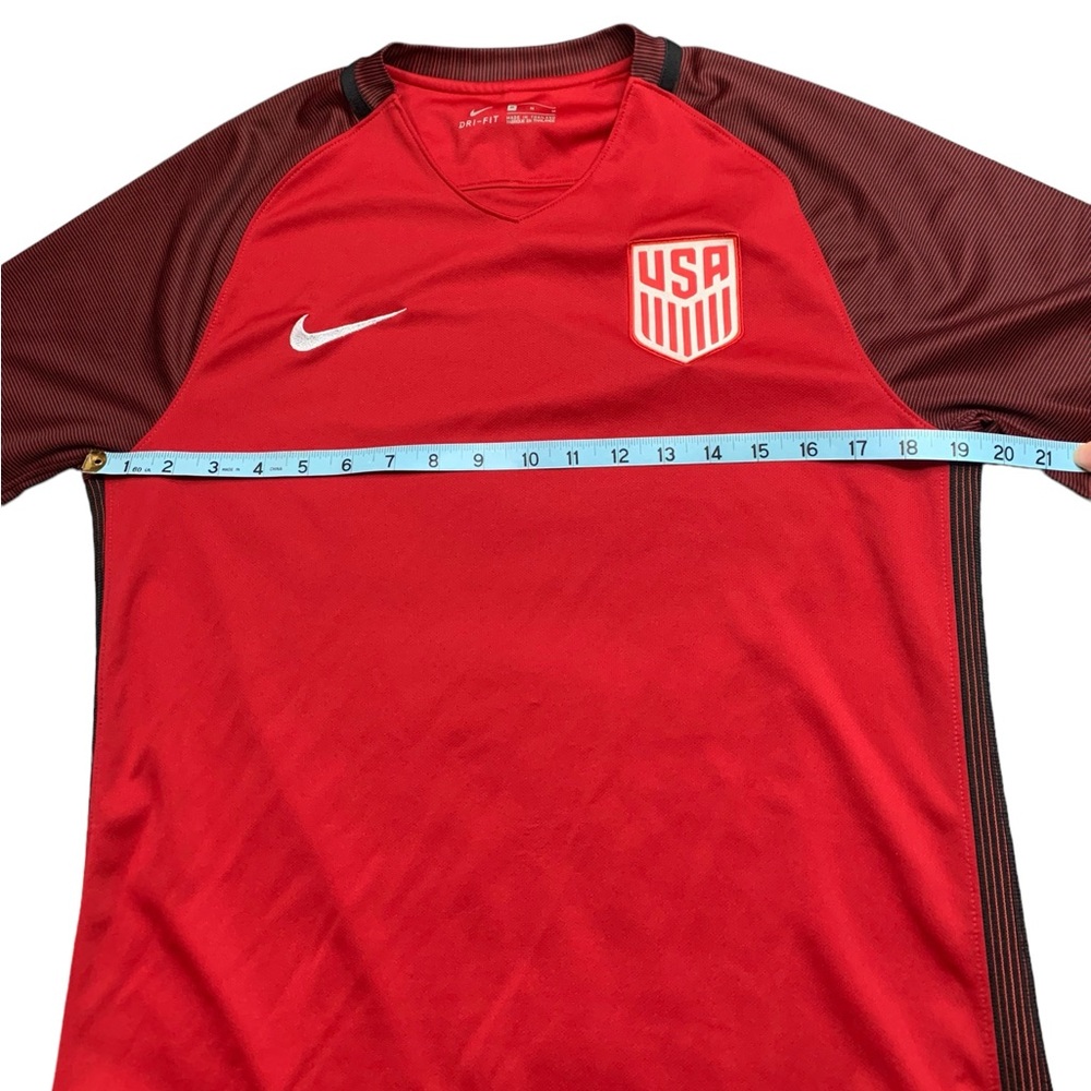 Men's Nike Red US Soccer 2017 Third Jersey - Picture 2 of 5
